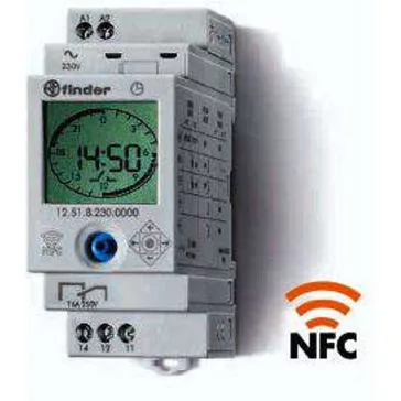 Finder Digitális kapcsolóóra, 1 váltóérintkező, 230 V