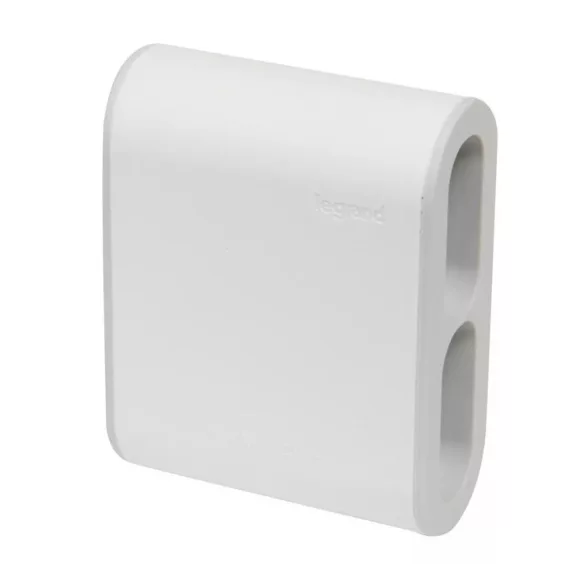 Legrand Négyes 2P elosztódugó, 6A, fehér, 49400 Legrand Négyes 2P elosztódugó, 6A, fehér, 49400