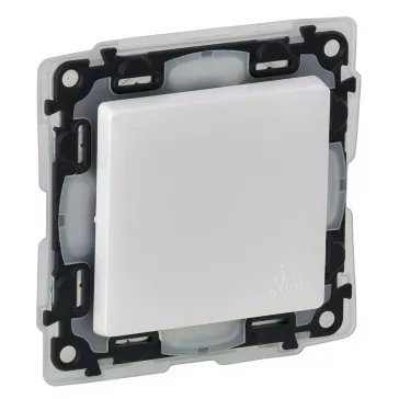   Legrand Valena Life kétpólusú kapcsoló 16A IP44 fehér, 752164