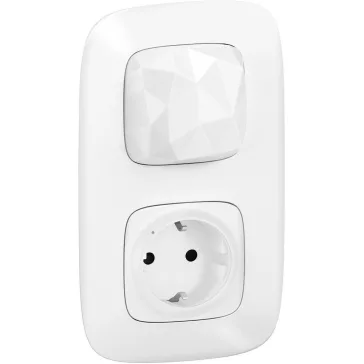 Legrand Intelligens kezdő csomag - Központi egység intelligens csatlakozóaljzattal + főkapcsoló