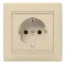 Legrand Valena 2P+F csatlakozóaljzat csapófedéllel, elefántcsont, 774322