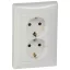 Legrand Valena 2x2P+F csatlakozóaljzat gyermekvédelemmel, fehér, 774427