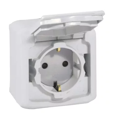 Legrand Forix IP44 falon kívüli 2P+F földelt csatlakozóaljzat, 16A, csapófedéllel, biztonsági z