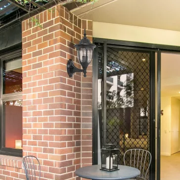 Rábalux 8359 Manhattan kültéri fali lámpa E27 60W IP54 matt fekete