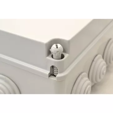   Tracon falon kívüli kötődoboz lépcsős átvezetővel 310x230x130mm, TQBY312313